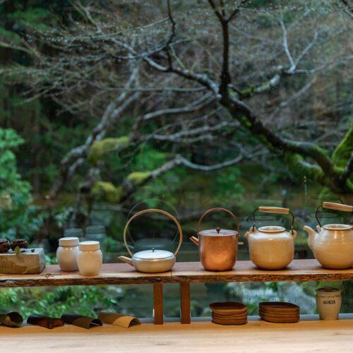 京都の新しい宿「moksa」でおいしいお茶とご飯を楽しむ。